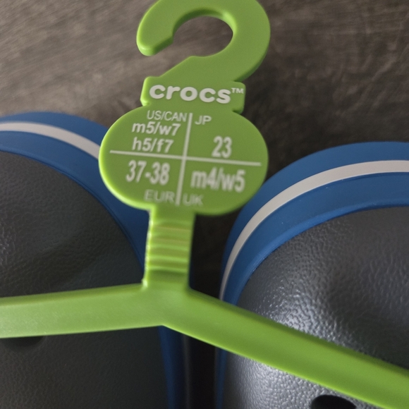 Crocs Clogs Size US M5 W7 NWT - Picture 4 of 7